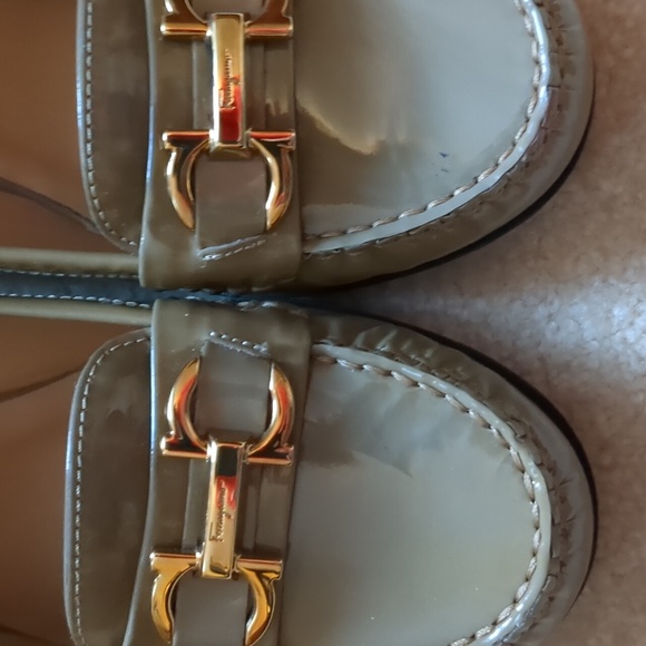 Ferragamo Block Heel Loafer Sz. 10 - Picture 4 of 7